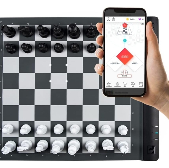 Square Off Pro Rollable Electric Chessboard - Picture 2 of 2